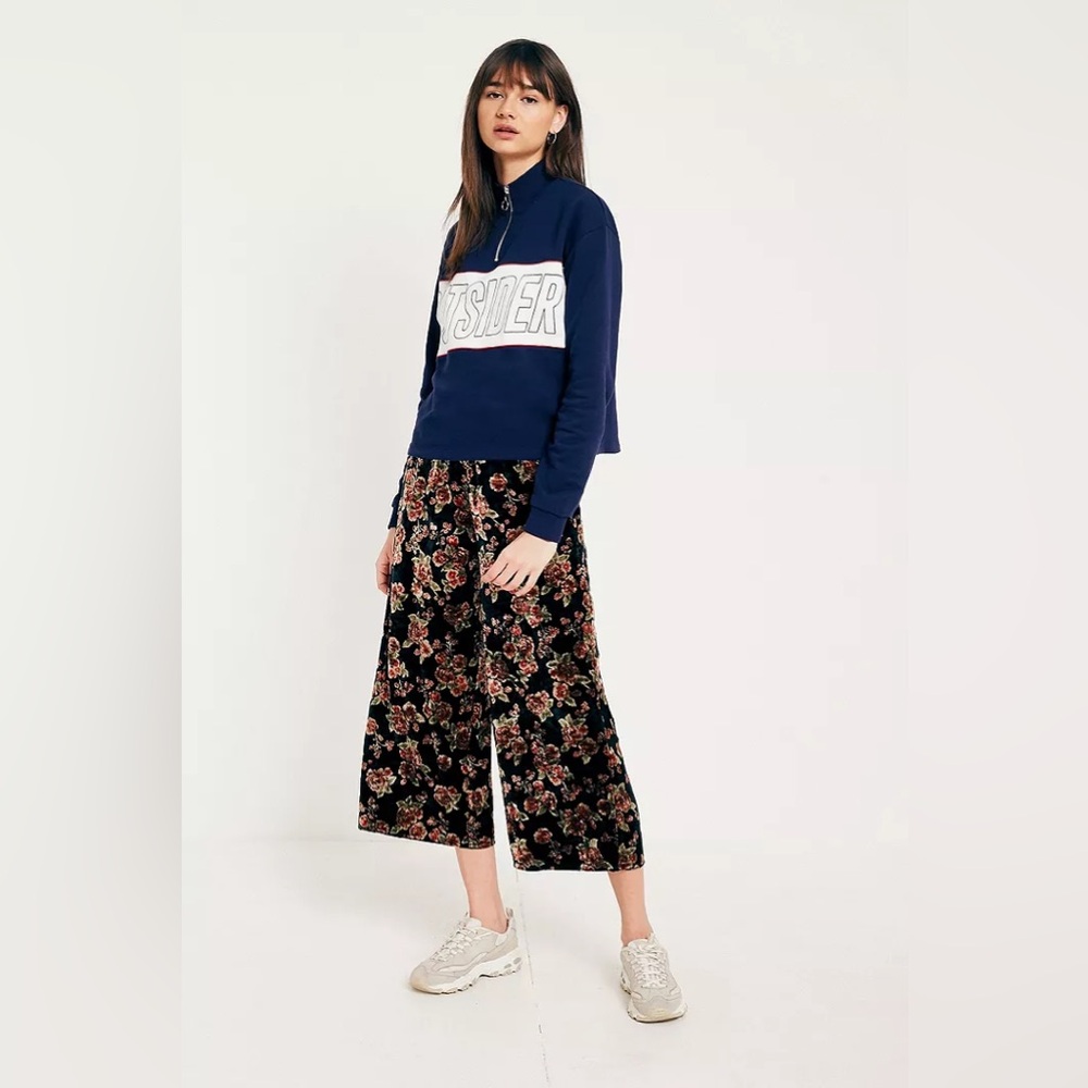 Floral Velvet Culottes - Picture 5 of 16